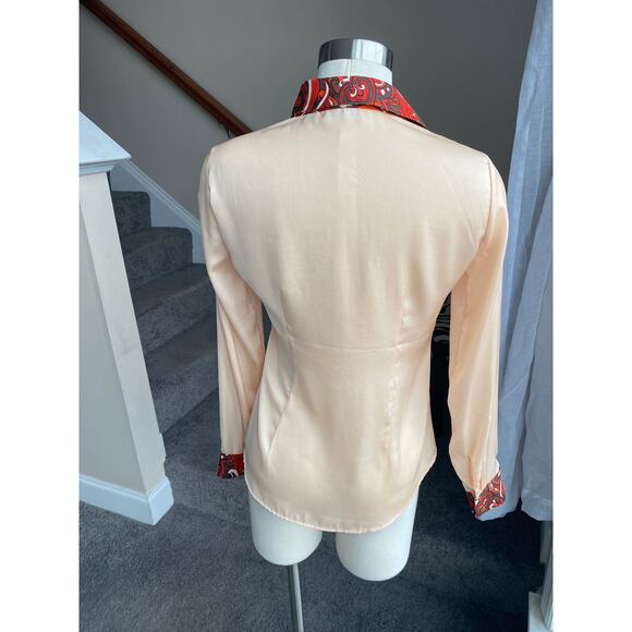 NY & Co sheen cream button down blouse with retro print collar, size XS - Picture 10 of 14